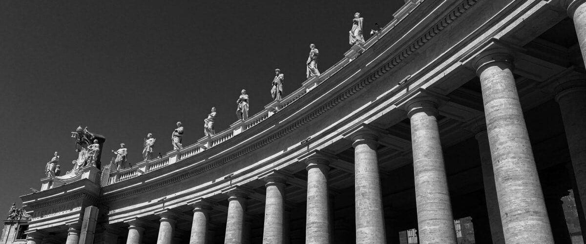 LA CONSTITUTION APOSTOLIQUE « PRAEDICATE EVANGELIUM » SUR LA CURIE ROMAINE